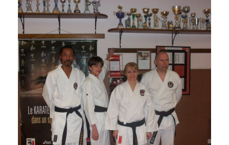 QUATRE NOUVEAUX GRADES