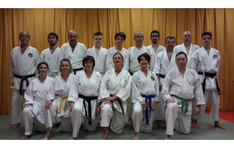 Entrainement et Beaujolais nouveau au tai jitsu !
